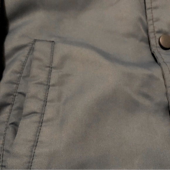 Old Navy Winter Hooded Puffer Coat Full Zip & Buttons Size M(8) Teal Blue/Grey - Picture 8 of 10